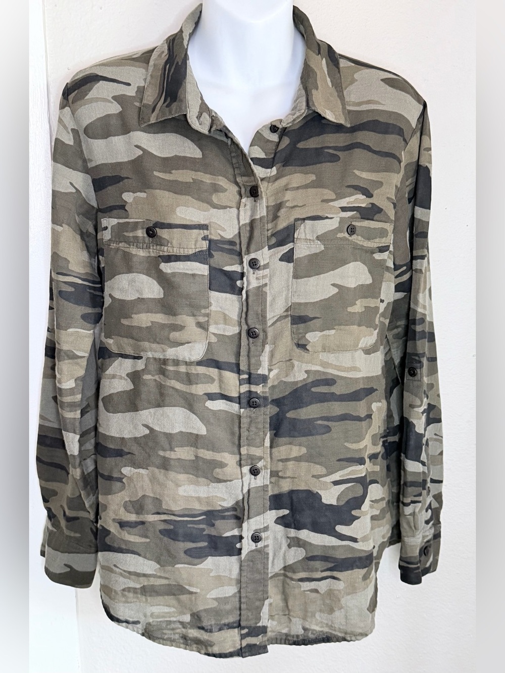Sanctuary Camo Boyfriend Long Sleeve Shirt Women XS